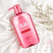 日本进口蝶印马油珍珠精华沐浴露600mL
