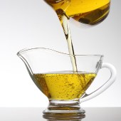 鲁花香味经典5S压榨特香花生油5L