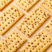 天生好果黑松露火腿苏打饼干680克