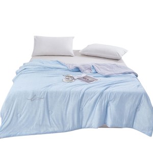 金丝莉180×210cm清逸蚕丝被JB-1382