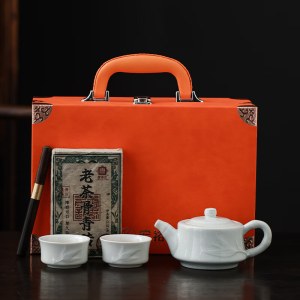 宏裕君子·茶与壶皮盒套装(5头）经典玉青釉开片HYCY1022